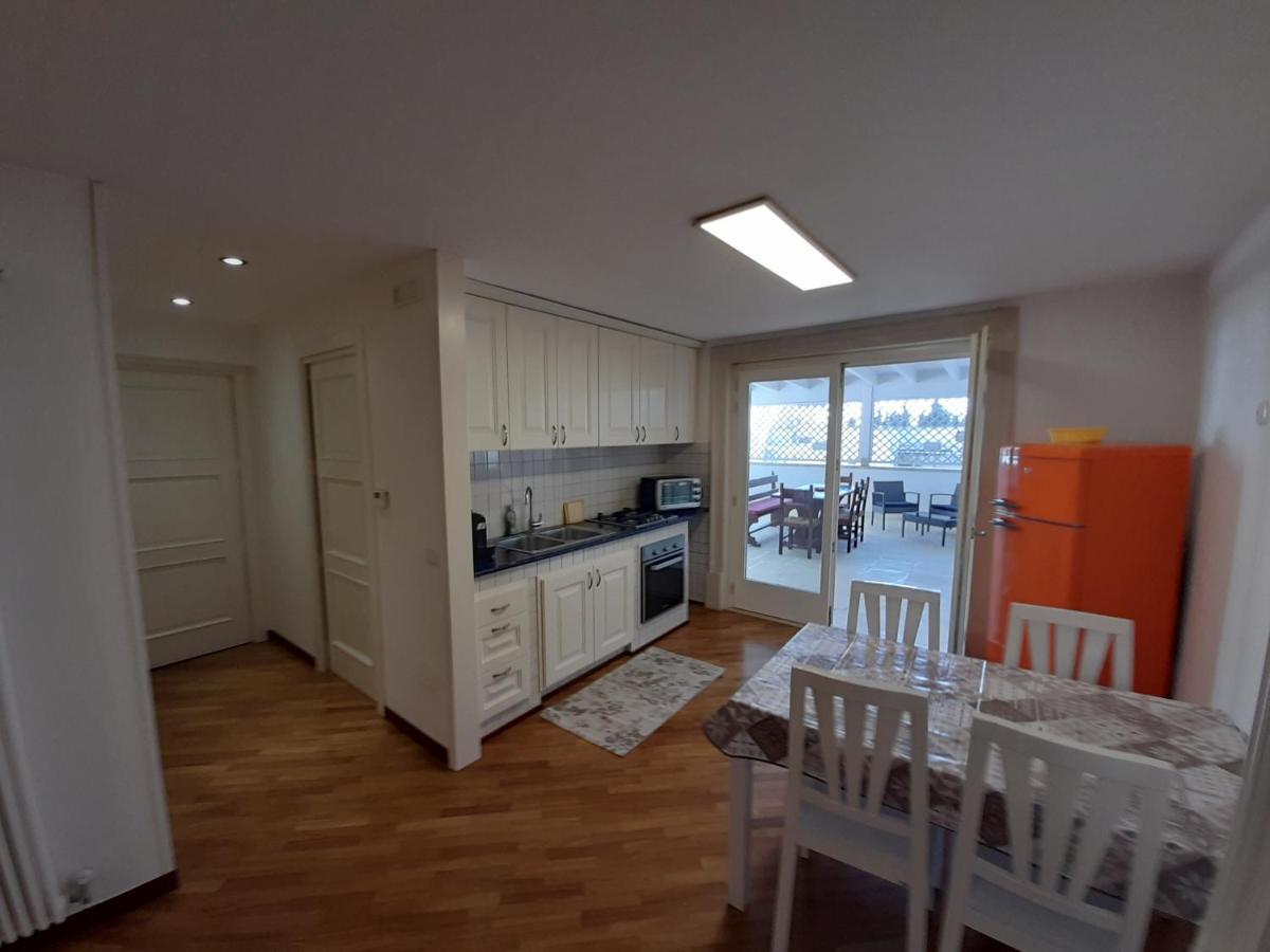 Ferienwohnung Dimora Emilia Lecce Exterior foto