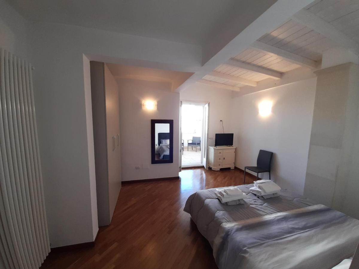 Ferienwohnung Dimora Emilia Lecce Exterior foto