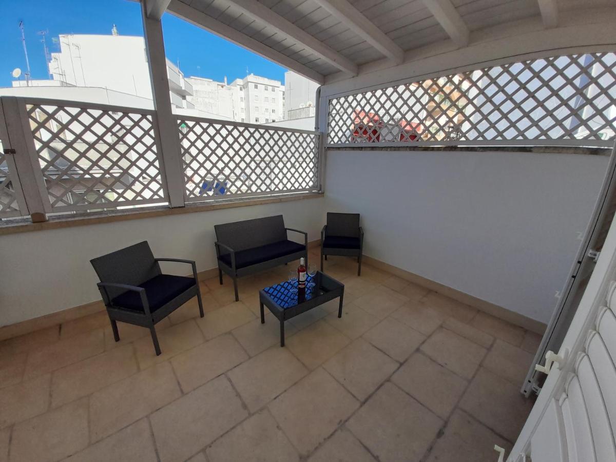 Ferienwohnung Dimora Emilia Lecce Exterior foto